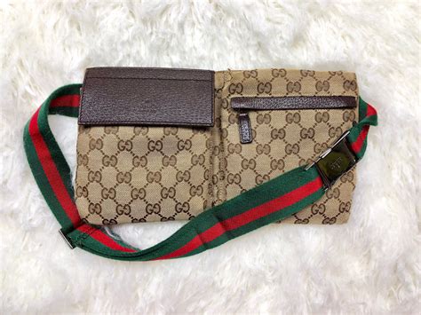 gucci fanny pack black|gucci fanny pack ioffer.